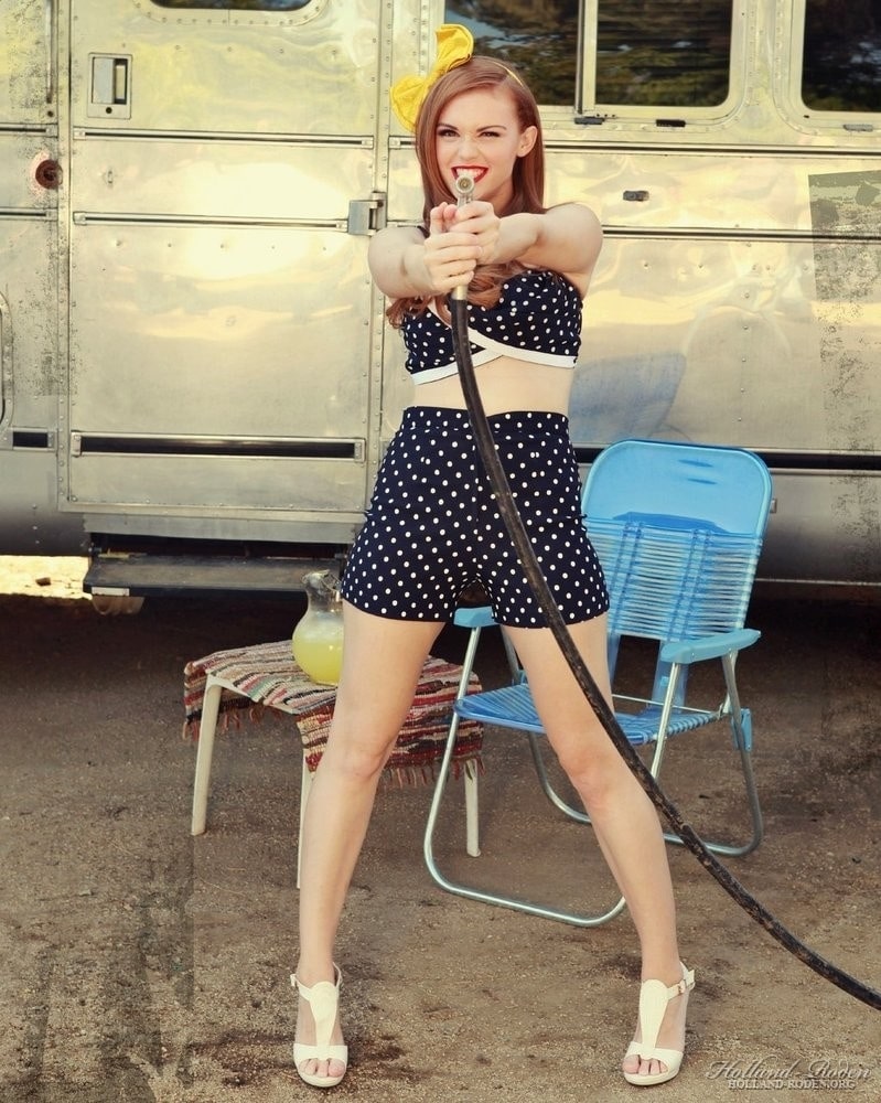 Holland Roden hot pic