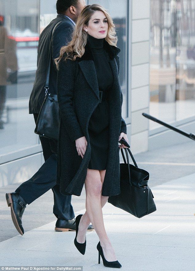43 Sexy and Hot Hope Hicks Pictures – Bikini, Ass, Boobs 12