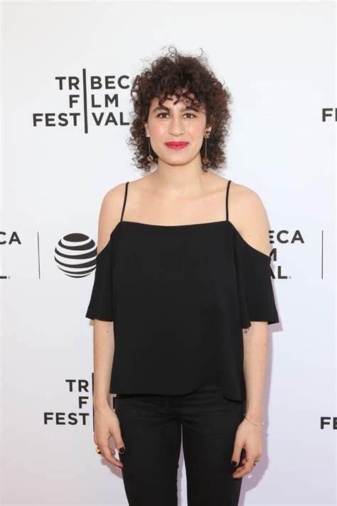 70+ Hot Pictures Of Ilana Glazer Which Are Going To Make You Want Her Badly 7