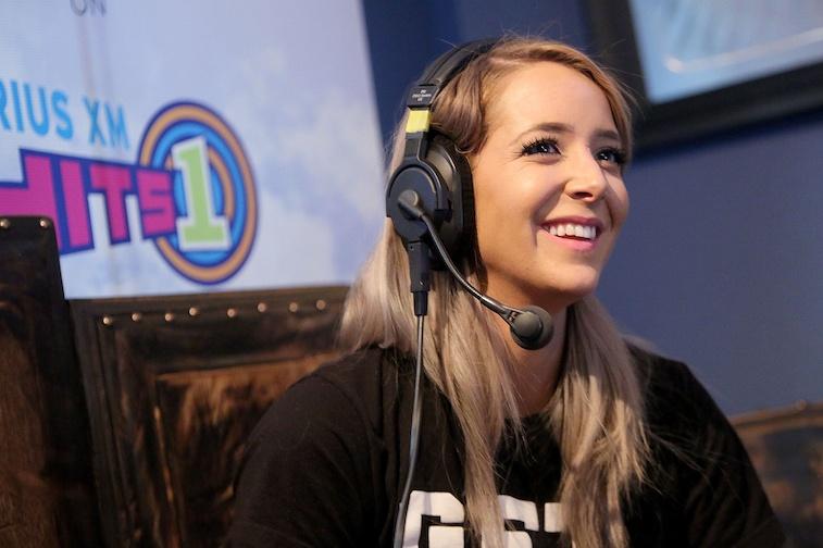 70+ Hot Pictures Of Jenna Marbles Prove She Is The Hottest Youtuber 30