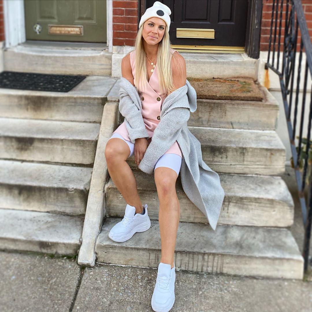 70+ Hot Pictures Of Julie Ertz Will Drive You Nuts For Her 17