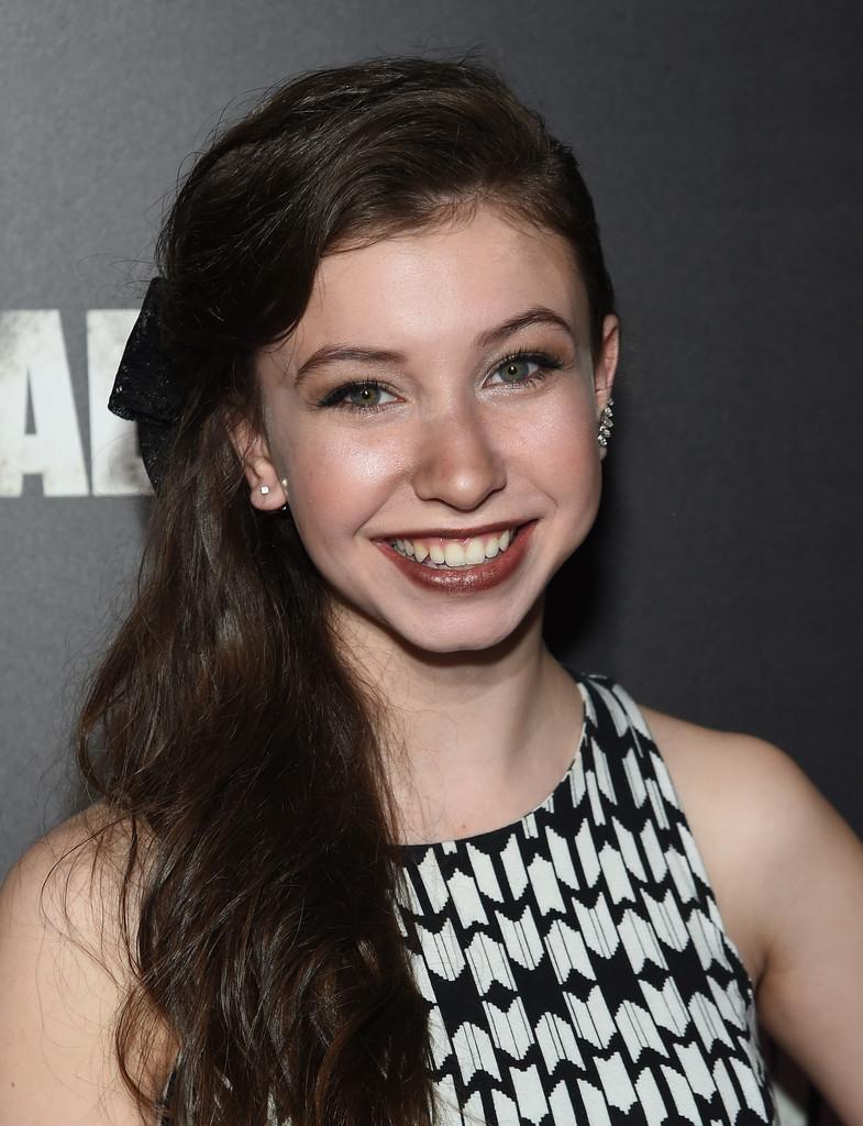 70+ Hot Pictures Of Katelyn Nacon Which Are Sure to Catch Your Attention 267