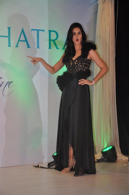 Bollywood Actress Katrina Kaif Spicy Long Hair Sizzling Stills In Black Gown 13