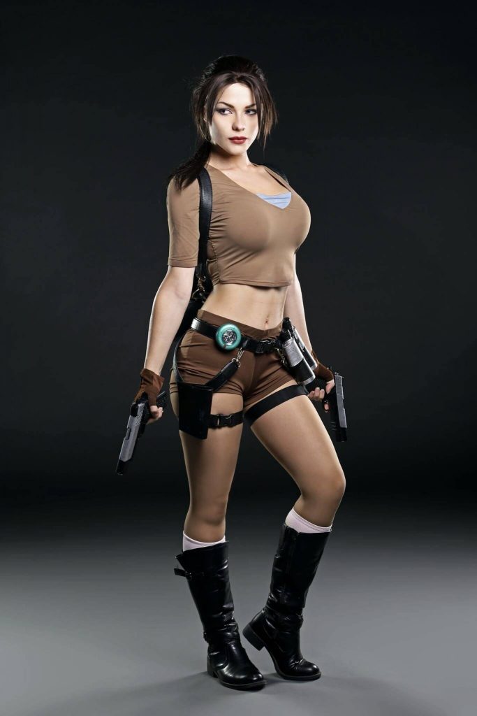 43 Sexy and Hot Lara Croft Pictures – Bikini, Ass, Boobs 257