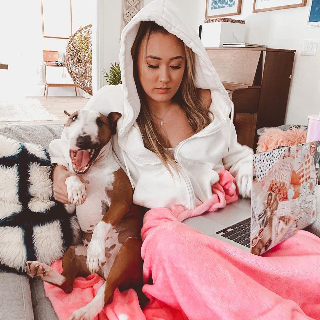 51 Hot Pictures Of LaurDIY Are Excessively Damn Engaging 30