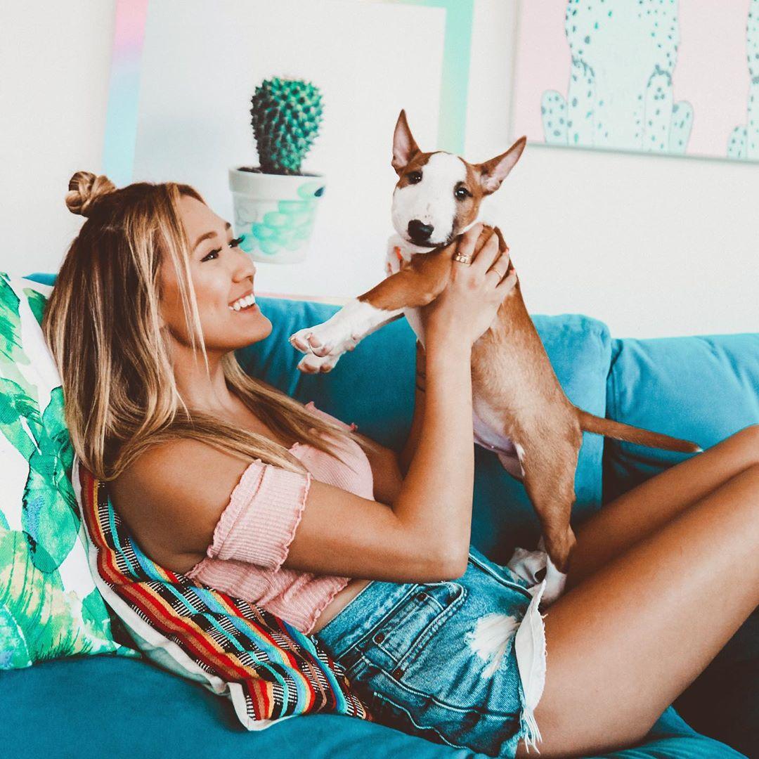 51 Hot Pictures Of LaurDIY Are Excessively Damn Engaging 29