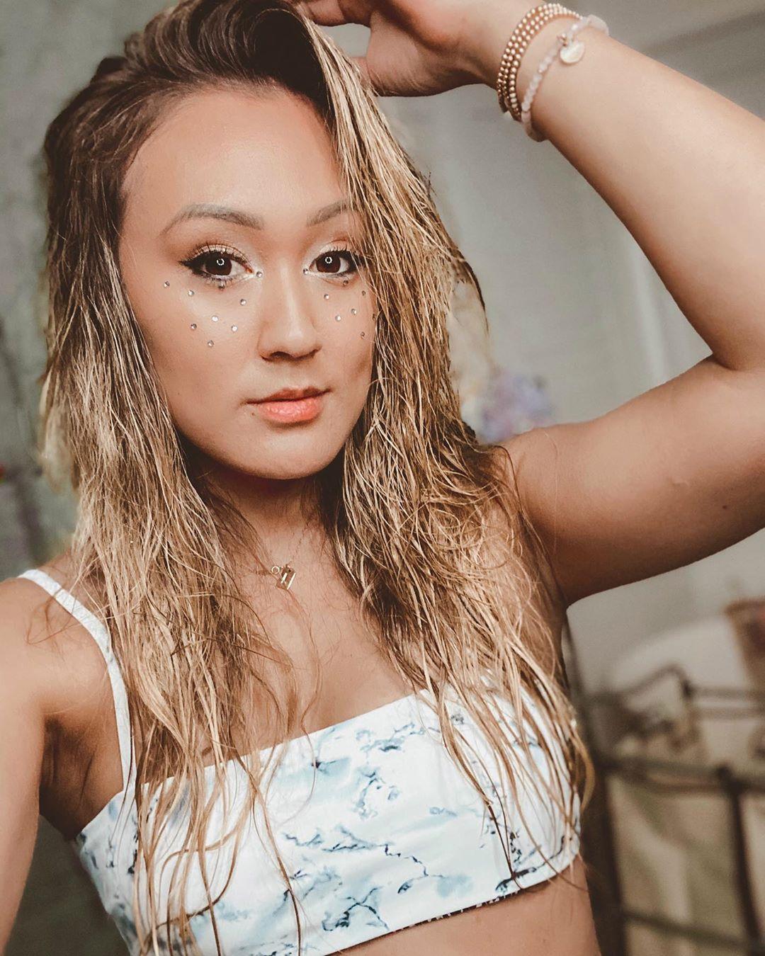 51 Hot Pictures Of LaurDIY Are Excessively Damn Engaging 26
