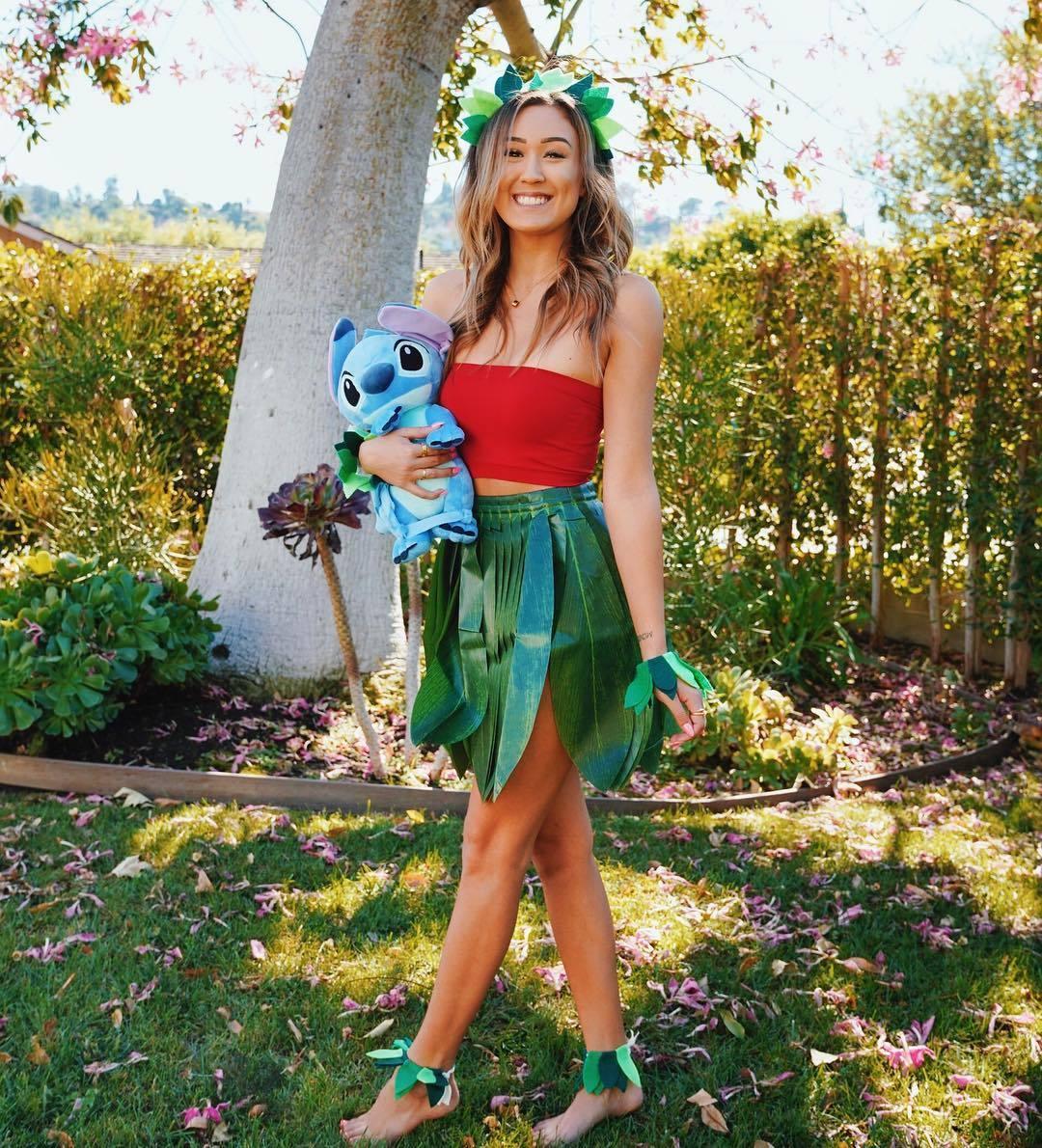51 Hot Pictures Of LaurDIY Are Excessively Damn Engaging 18