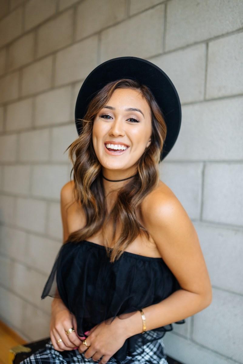 51 Hot Pictures Of LaurDIY Are Excessively Damn Engaging 4