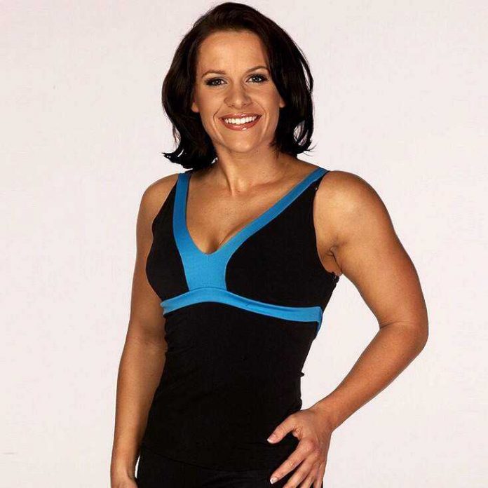 49 Molly Holly Nude Pictures Can Make You Submit To Her Glitzy Looks 33