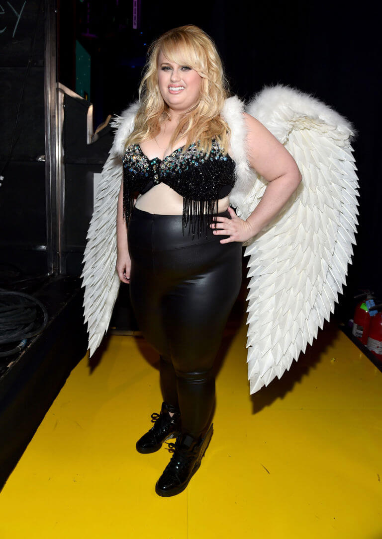 Rebel Wilson sexy pictures