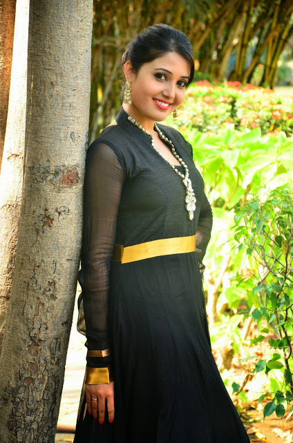 Sandra Amy South Indian Beautiful Actress in Hot Black Dress 332