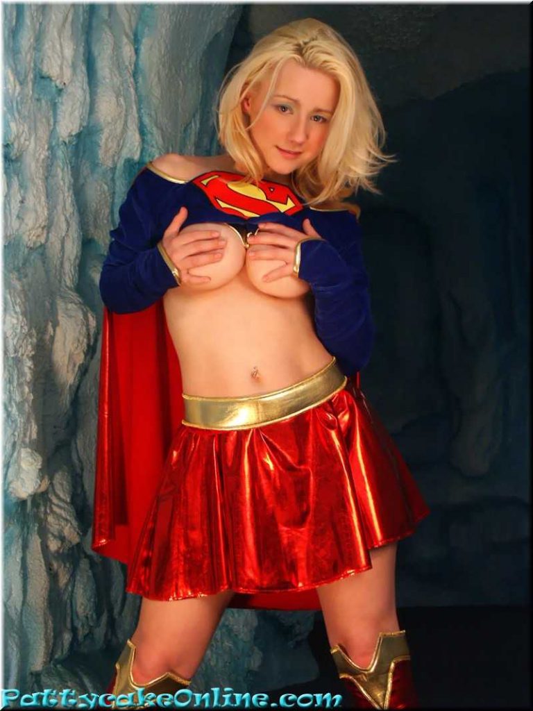 41 Sexy and Hot Supergirl Pictures – Bikini, Ass, Boobs 7