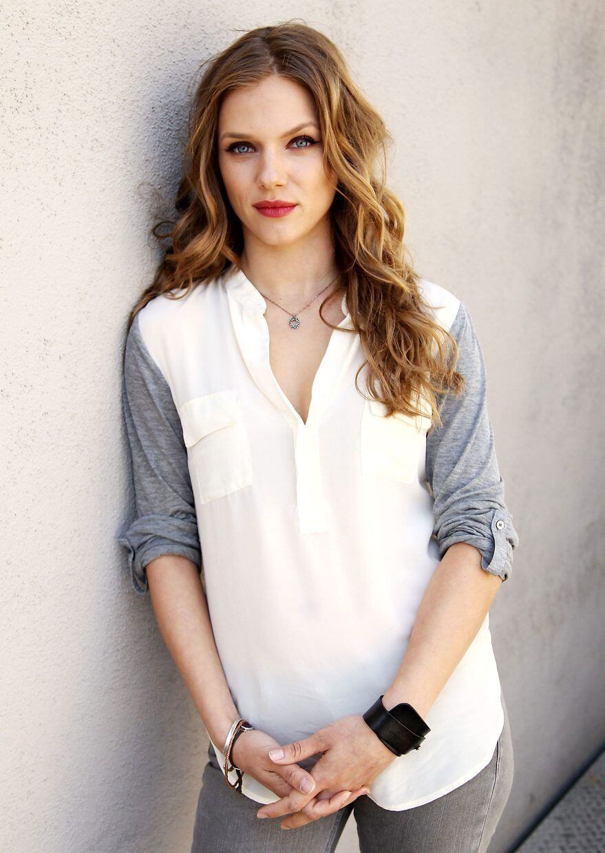 Tracy Spiridakos hot white dress