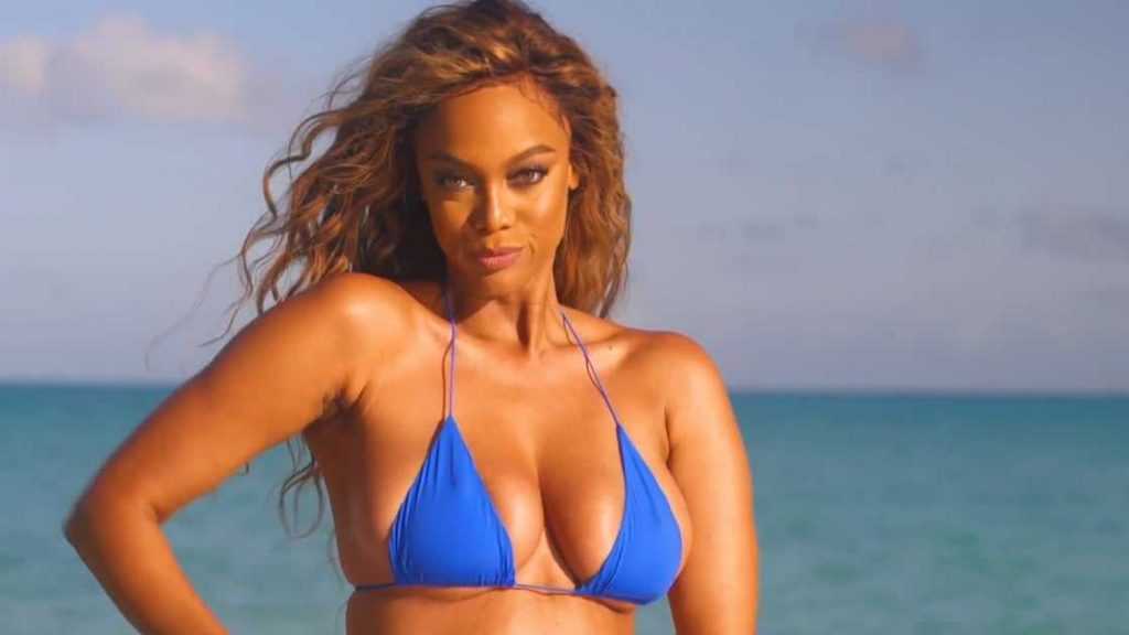 45 Sexy and Hot Tyra Banks Pictures – Bikini, Ass, Boobs 20