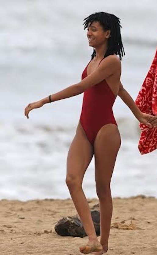 Willow Smith butt