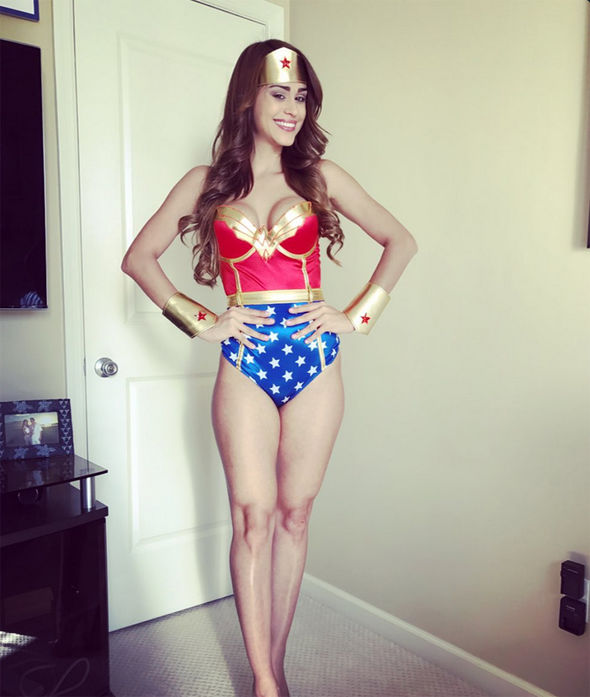 44 Sexy and Hot Yanet Garcia Pictures – Bikini, Ass, Boobs 397