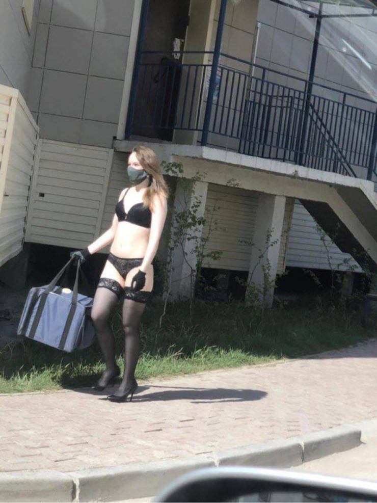Striptease Dancers From Russia Became Delivery Girls 23