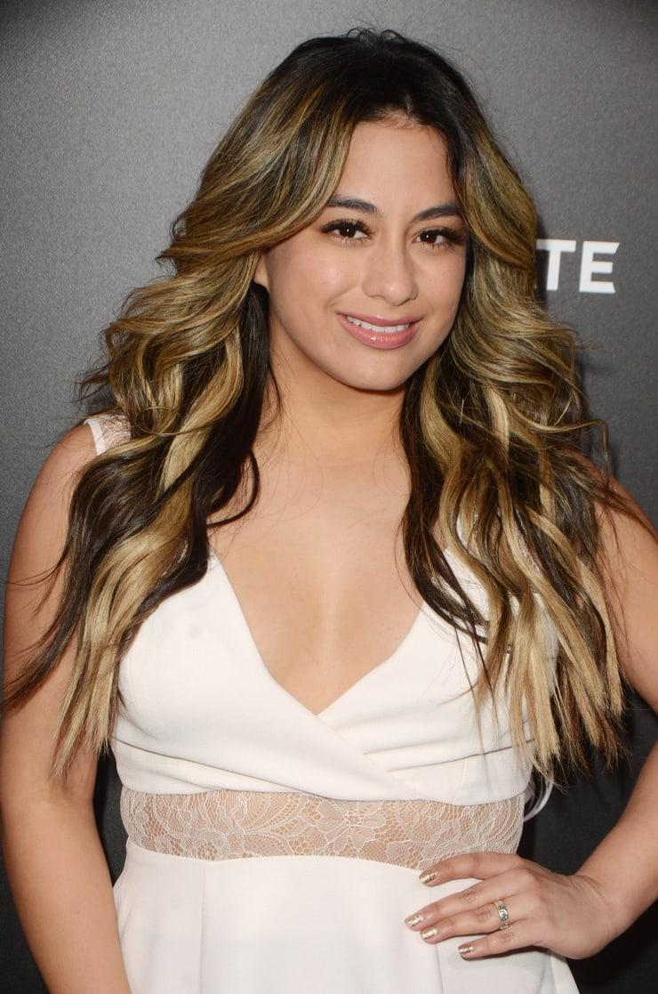ally brooke cleavage