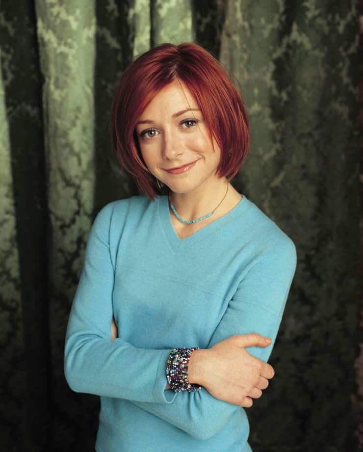 70+ Hot Pictures Of Alyson Hannigan Which Will Make You Fall In Love With Her Sexy Body 5