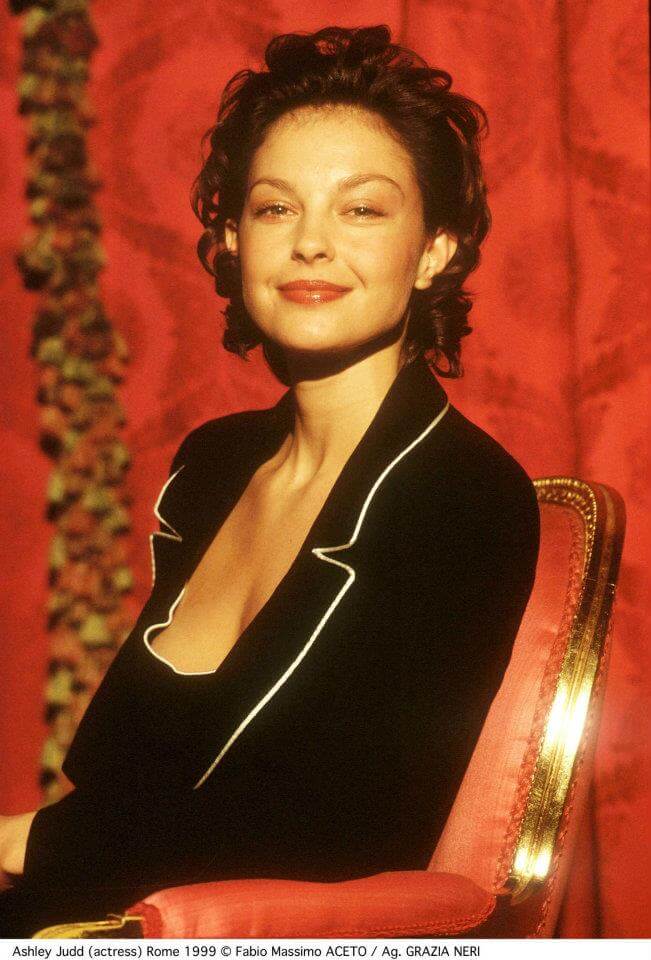 49 Sexy and Hot Ashley Judd Pictures – Bikini, Ass, Boobs 17