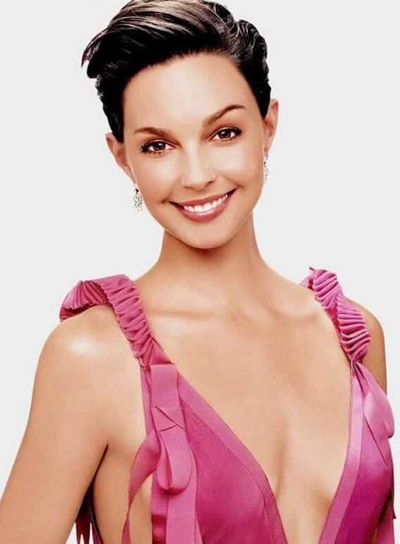 49 Sexy and Hot Ashley Judd Pictures – Bikini, Ass, Boobs 11