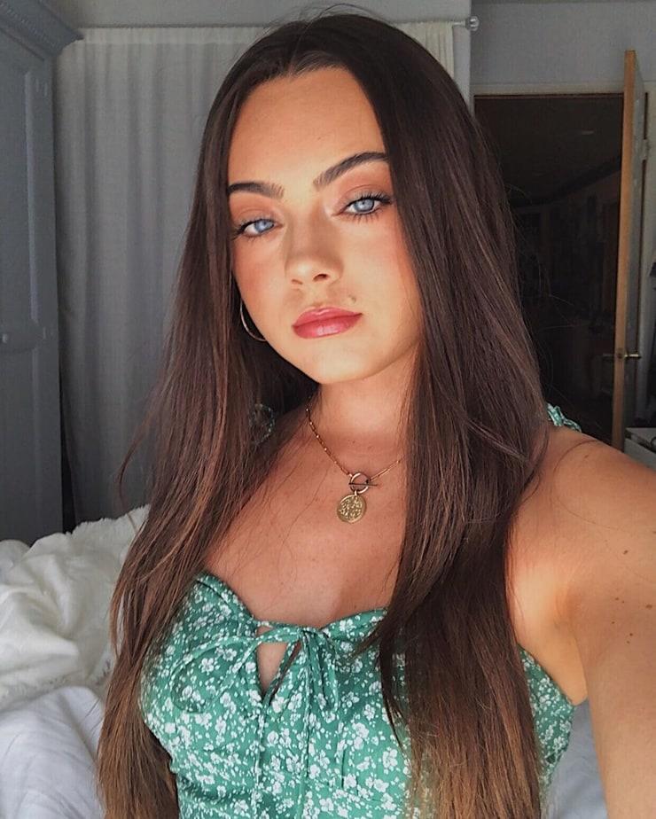 51 Hot Pictures Of Ava Allan Are Going To Liven You Up 34