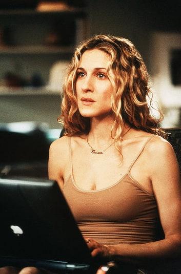 carrie bradshaw sexy look