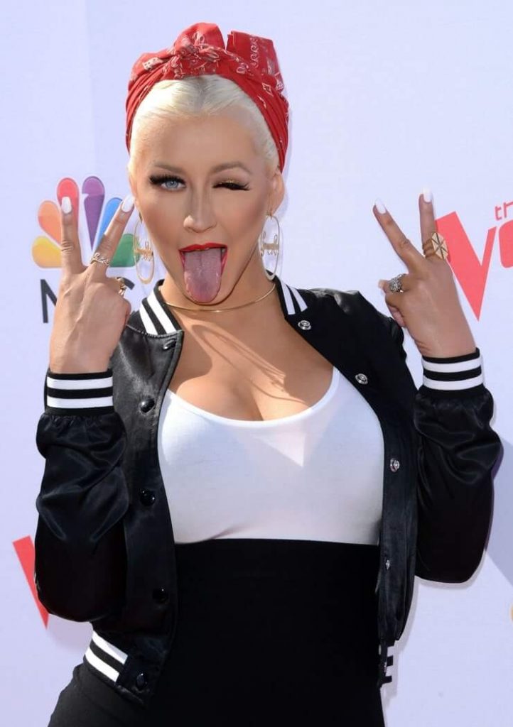 50 Sexy and Hot Christina Aguilera Pictures – Bikini, Ass, Boobs 3