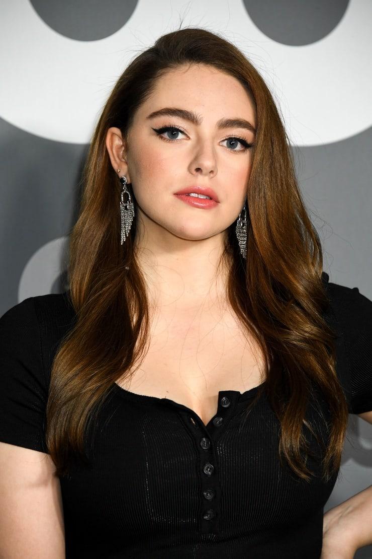 70+ Danielle Rose Russell Hot Pictures Will Drive You Nuts For Her 45