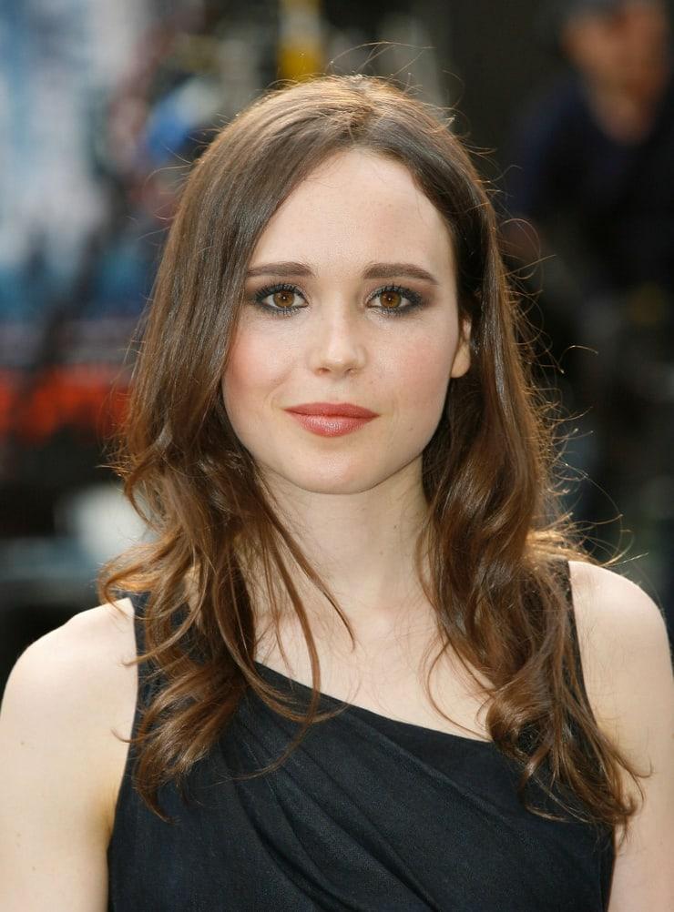 70+ Hot Pictures Of Ellen Page Are Just Too Amazing 485