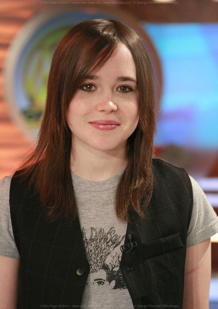 70+ Hot Pictures Of Ellen Page Are Just Too Amazing 33