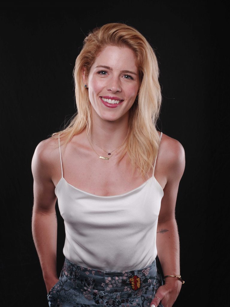 Sexy Hot Emily Bett Rickards Pictures 37