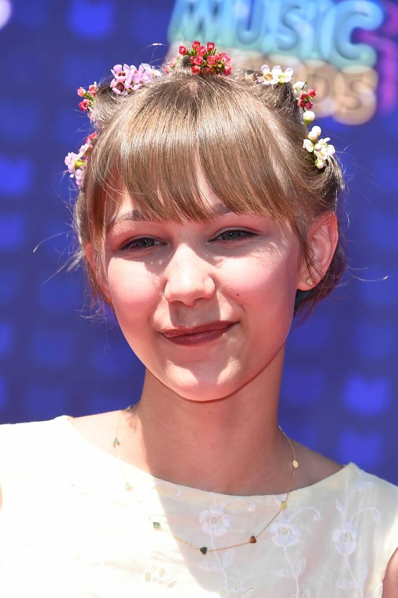 61 Sexy Grace VanderWaal Boobs Pictures That Will Fill Your Heart With Joy A Success 8