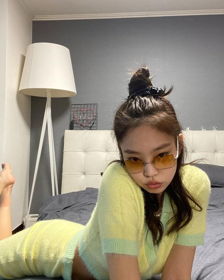 70+ Hot Pictures Of Jennie Kim Which Will Leave You Dumbstruck 12