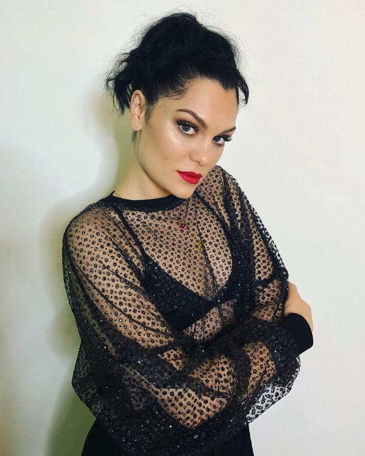 61 Sexy Jessie J Boobs Pictures Are Really Epic 635