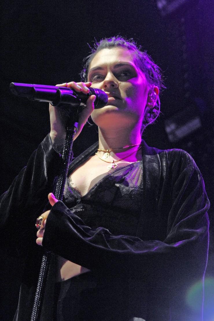 61 Sexy Jessie J Boobs Pictures Are Really Epic 24