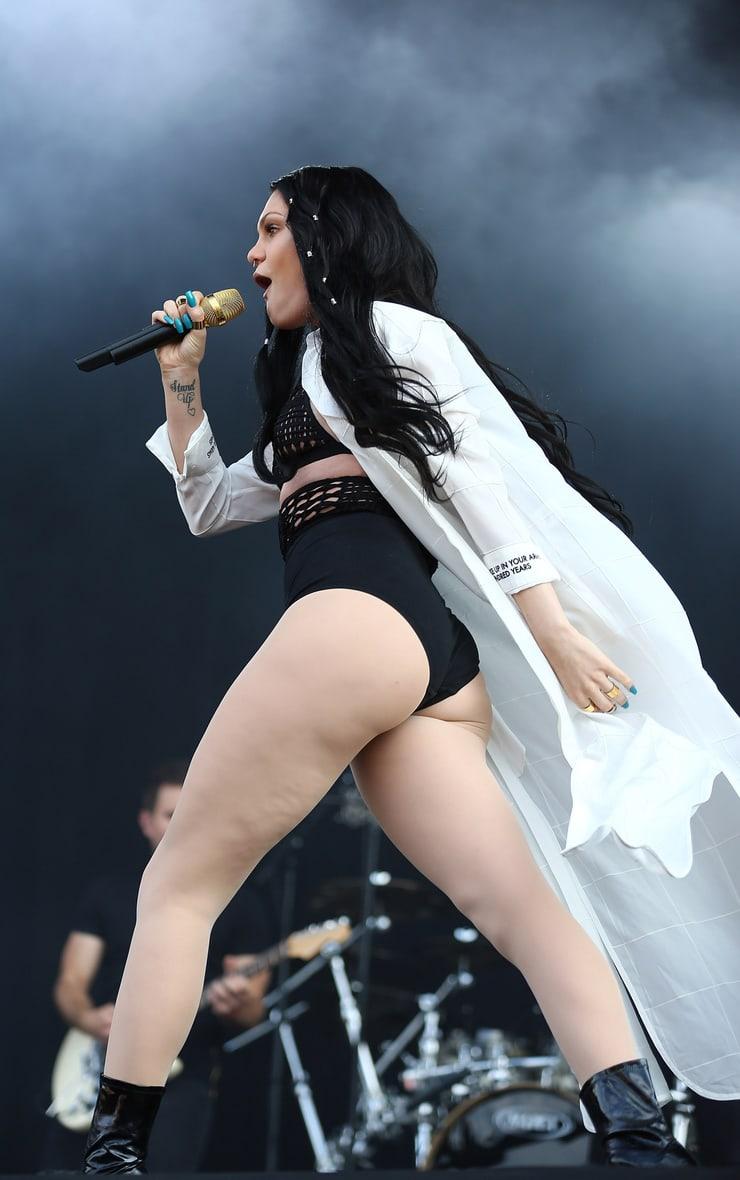 61 Sexy Jessie J Boobs Pictures Are Really Epic 17