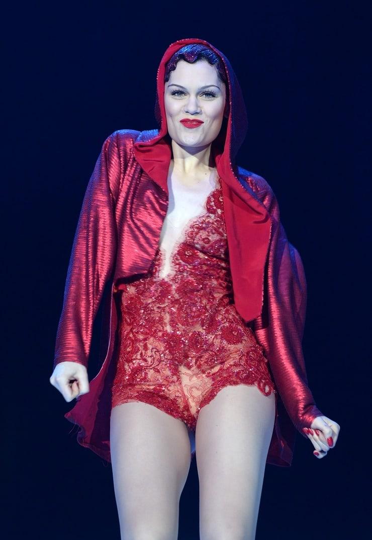61 Sexy Jessie J Boobs Pictures Are Really Epic 7