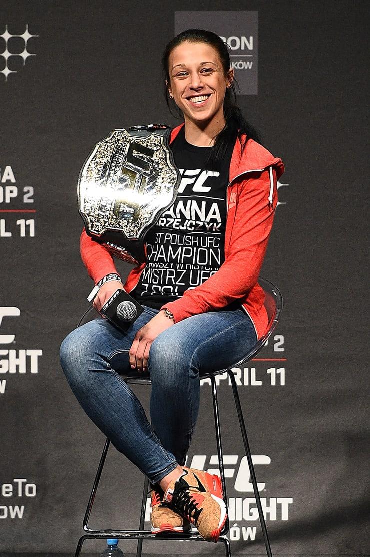 51 Hot Pictures Of Joanna Jedrzejczyk Which Demonstrate She Is The Hottest Lady On Earth 18