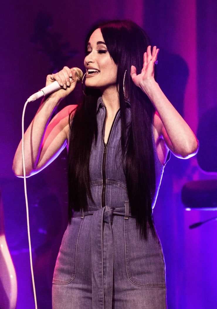 61 Sexy Kacey Musgraves Boobs Pictures Are Truly Entrancing And Wonderful 442