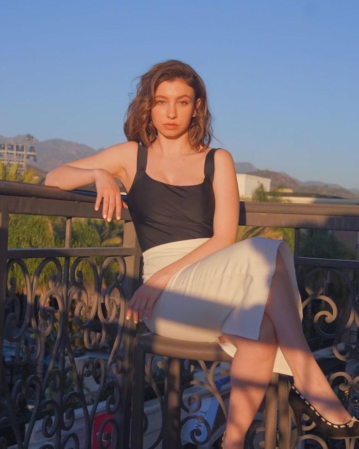 70+ Hot Pictures Of Katelyn Nacon Which Are Sure to Catch Your Attention 244