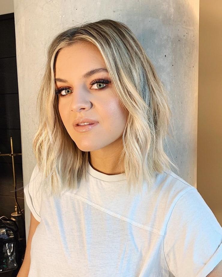 61 Sexy Kelsea Ballerini Boobs Pictures Demonstrate That She Is Probably The Most Smoking Lady Among Celebrities 6
