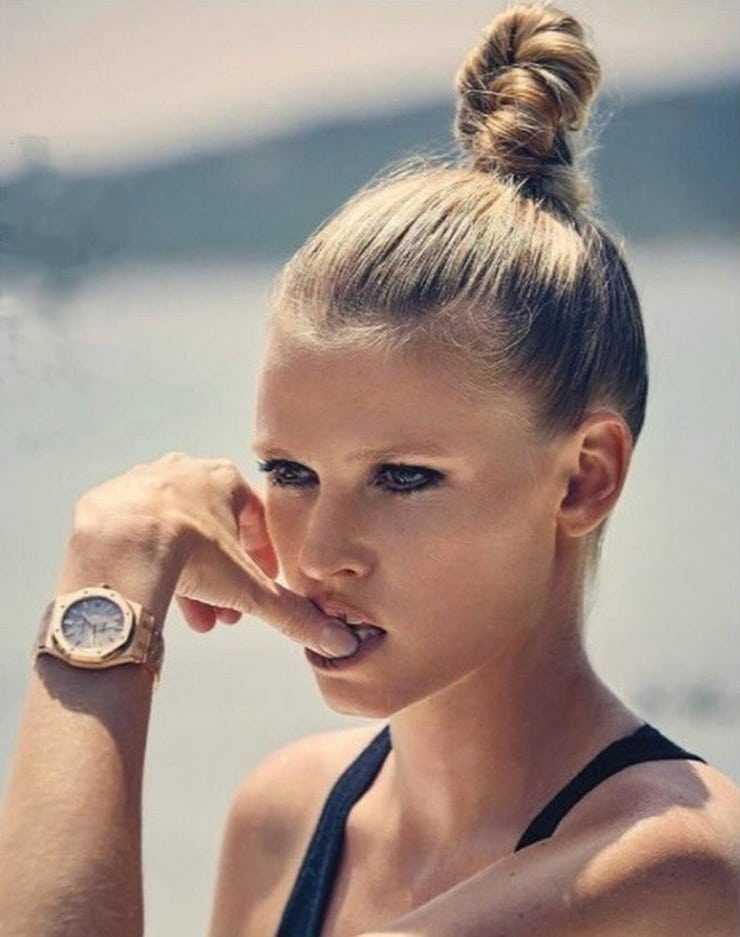 61 Sexy Lara Stone Boobs Pictures Are Blessing From God To People 819