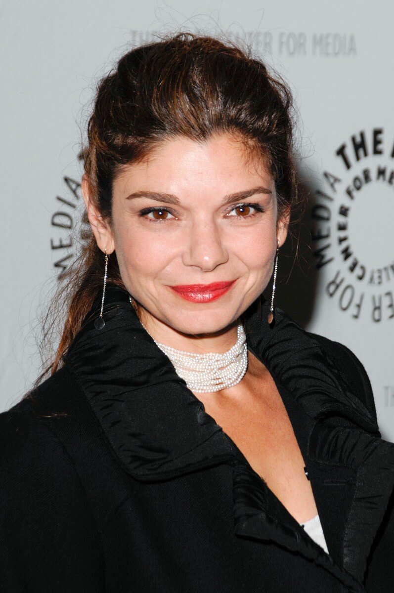 70+ Hot Pictures Of Laura San Giacomo Which Will Make You Sweat All Over 293