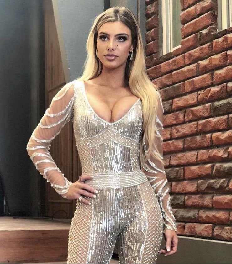 70+ Hot Pictures Of Lele Pons Are Like The Most Tastiest Sexy Chocolate You Ever Had 9