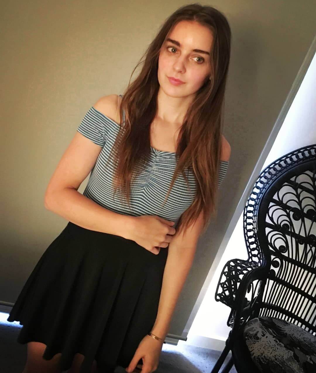70+ Loserfruit Hot Pictures Are Too Much For You To Handle 28