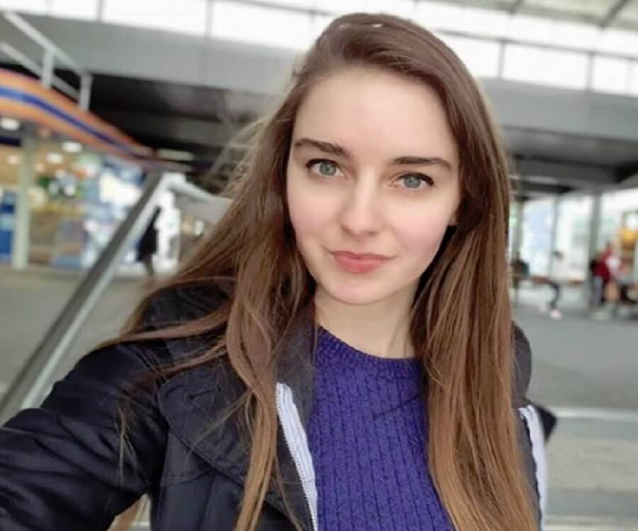 70+ Loserfruit Hot Pictures Are Too Much For You To Handle 41
