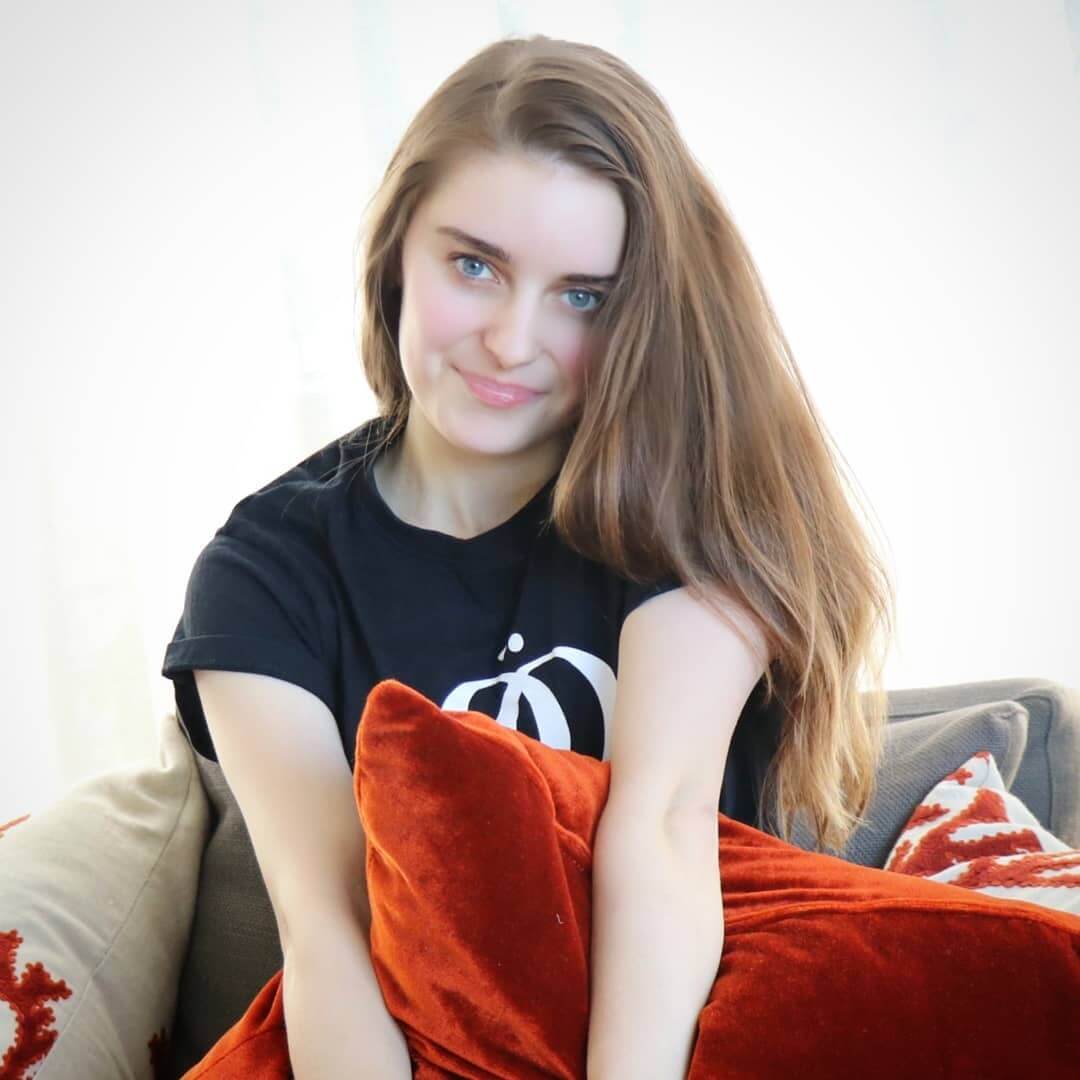70+ Loserfruit Hot Pictures Are Too Much For You To Handle 19