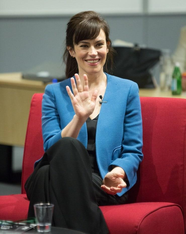 70+ Hot Pictures Of Maggie Siff Are Heaven On Earth 7